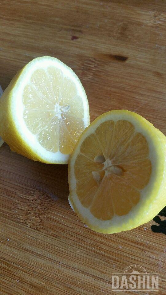 피로회복 레몬 물