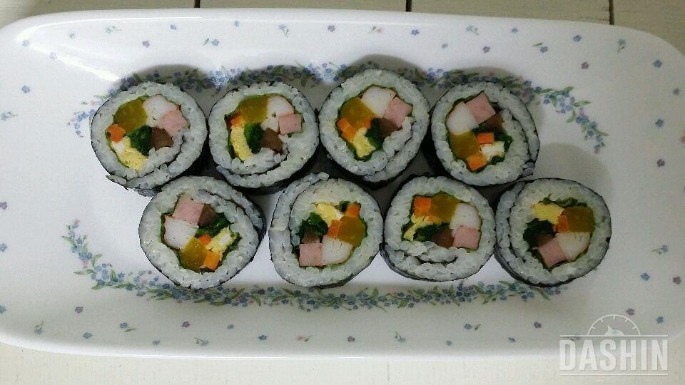 김밥 쌌어요ㅋ