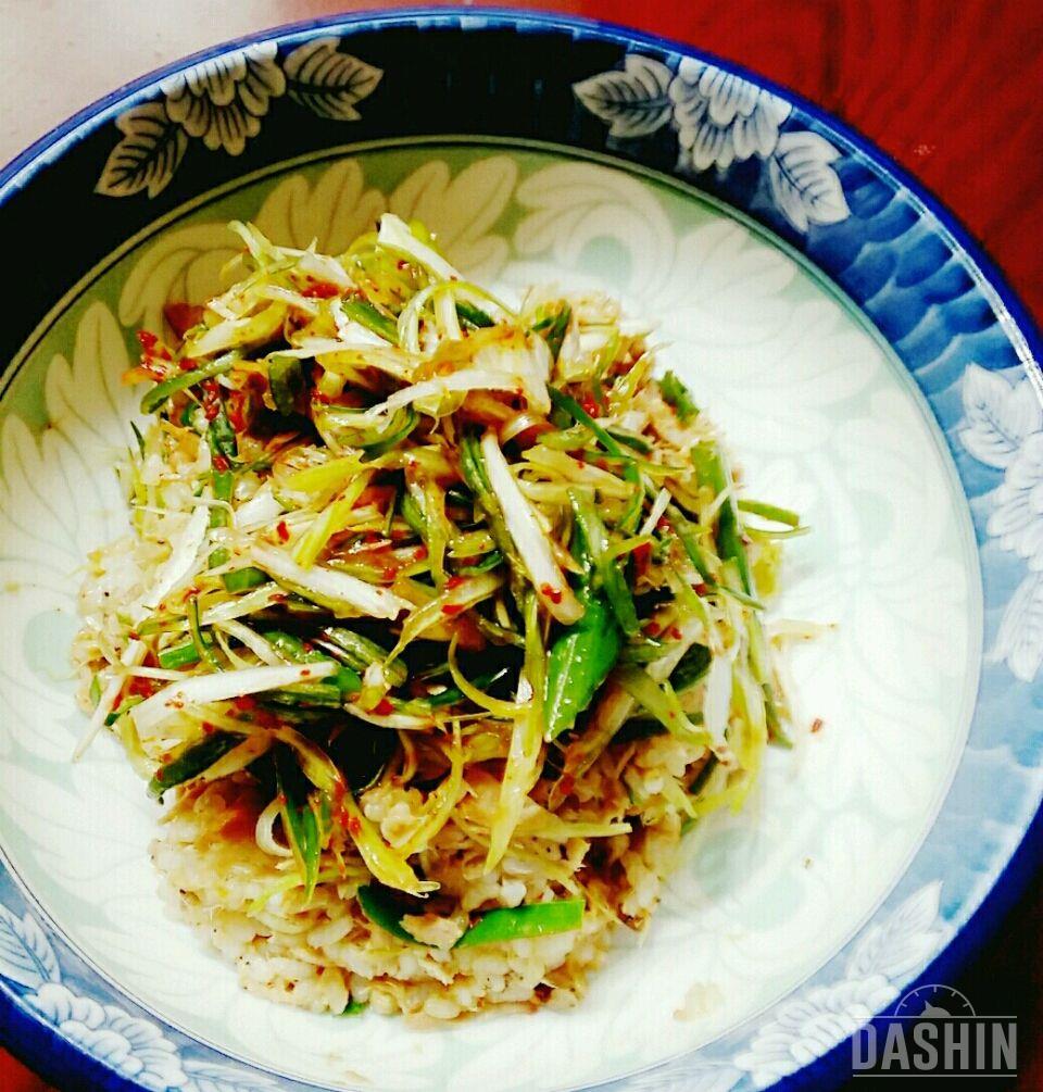 오늘은 맛있는 참치비빔밥!