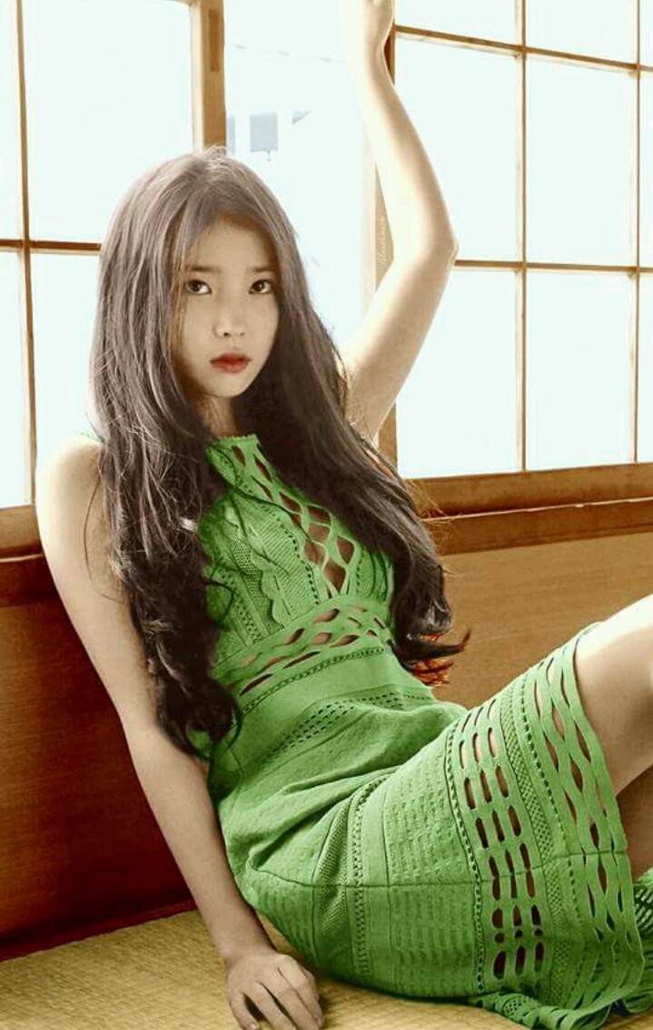 자극하면 아이유 아니겠습니까..?