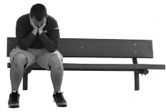 혼자 사는 남자일수록 우울증과 비만이 많다?