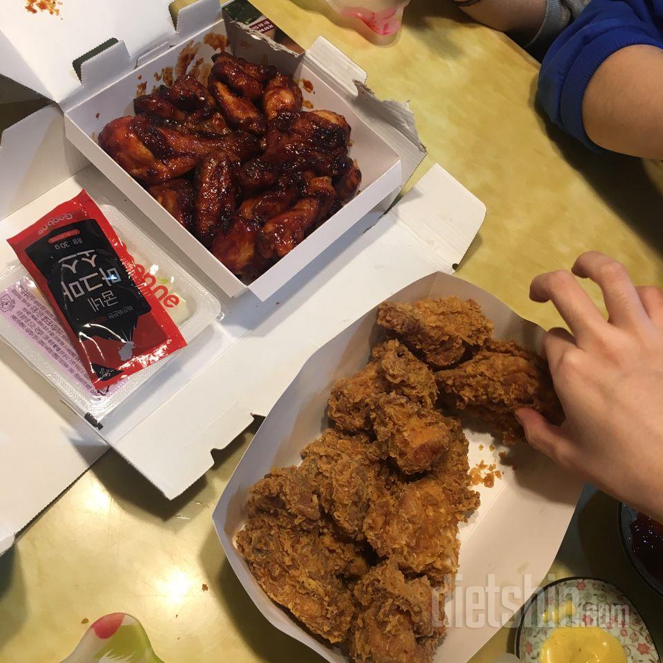 이틀 연속 치킨 먹었네요 내일부터 빡세게 다시!!