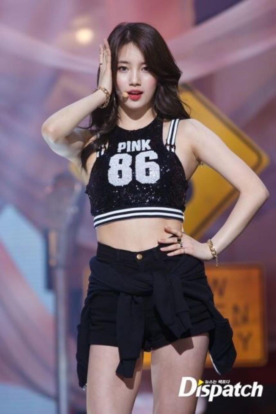 수지 너무 예쁨