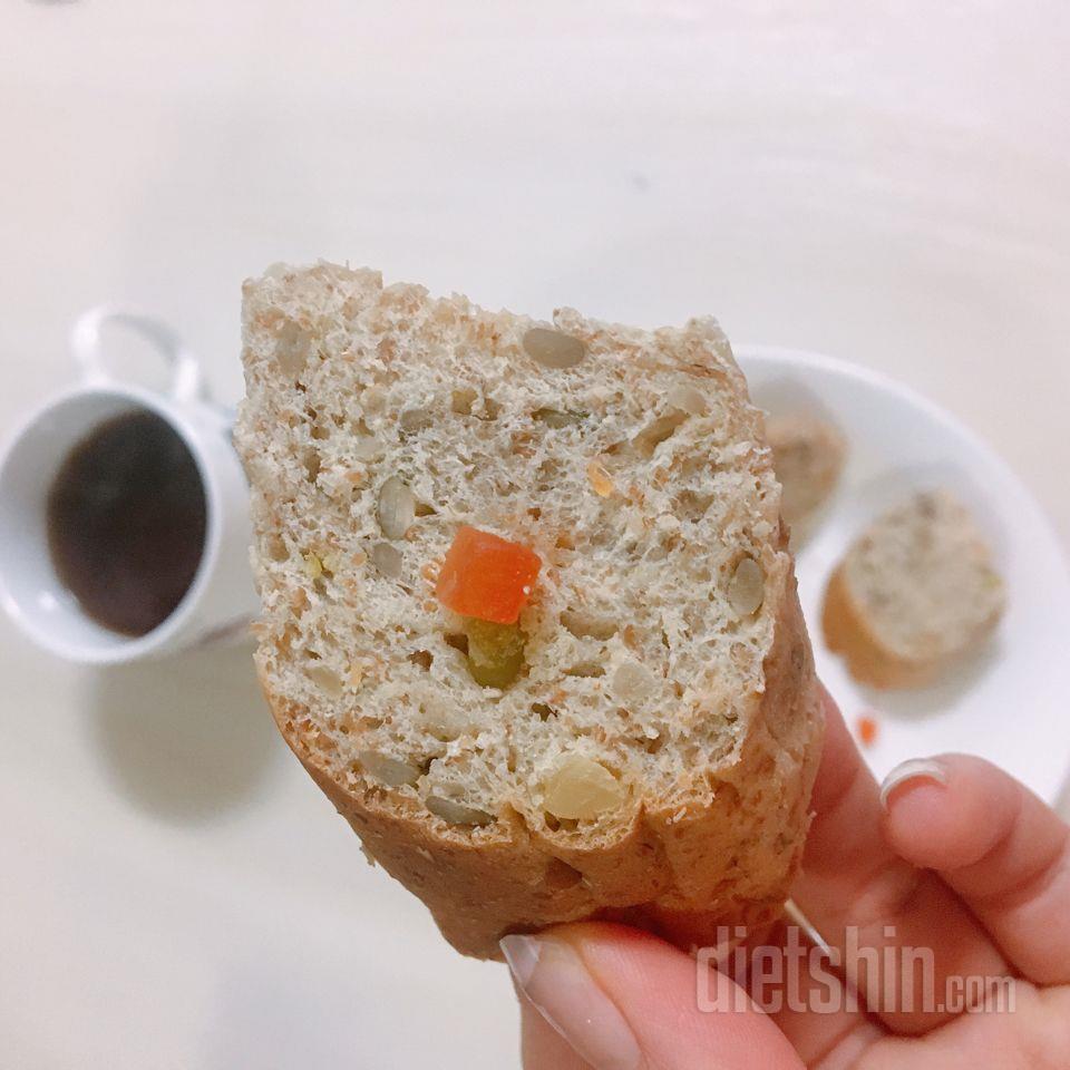 [새싹발아통밀빵]빵순이의럽🍞첫번째후기!