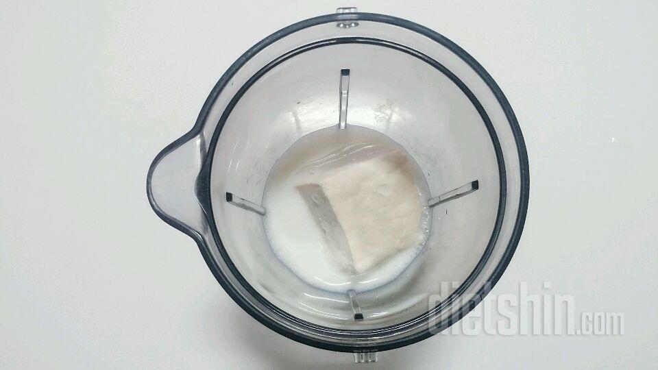 214kcal 간단한 도토리묵 콩국수