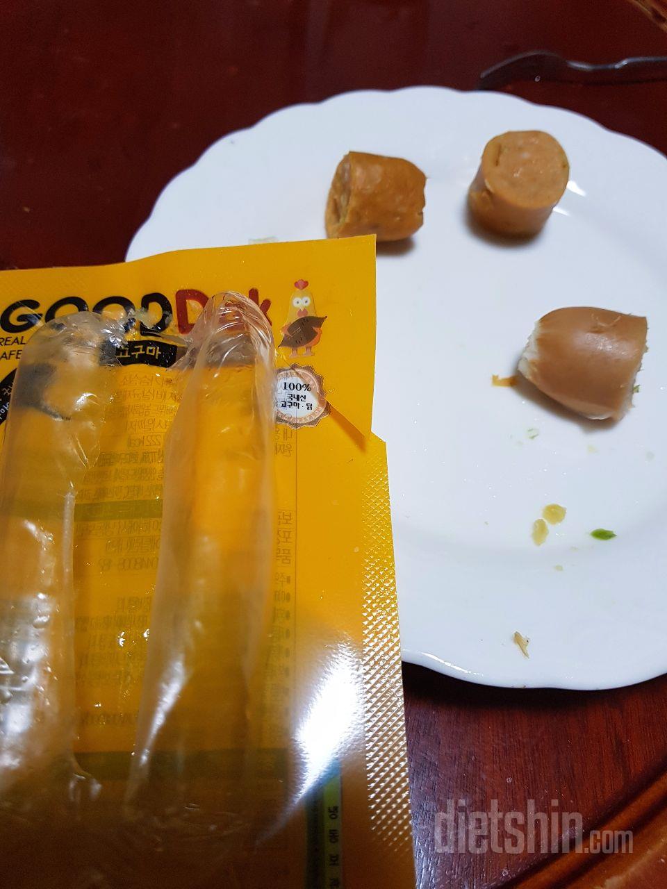 굳닭닭가슴살 소세지 청양고추가 맛나네요