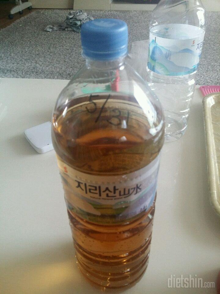 30일 하루 2L 물마시기 12일차 성공!