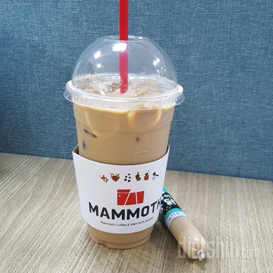 모닝라떼☕와 콩닭🐔