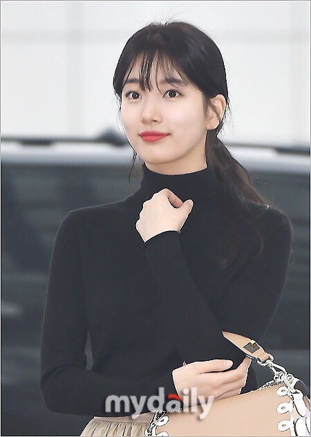 수지 팔뚝 ㅠㅠ