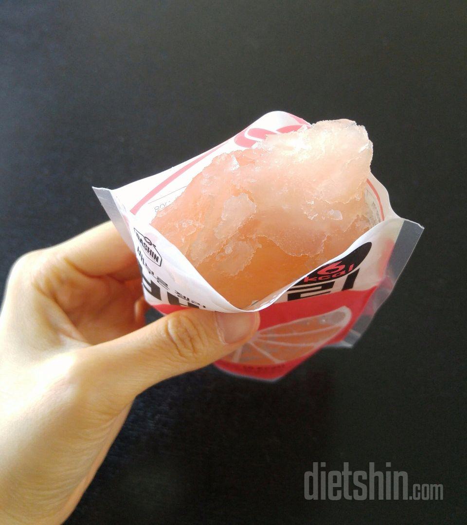 얼려 먹으니 좋아요