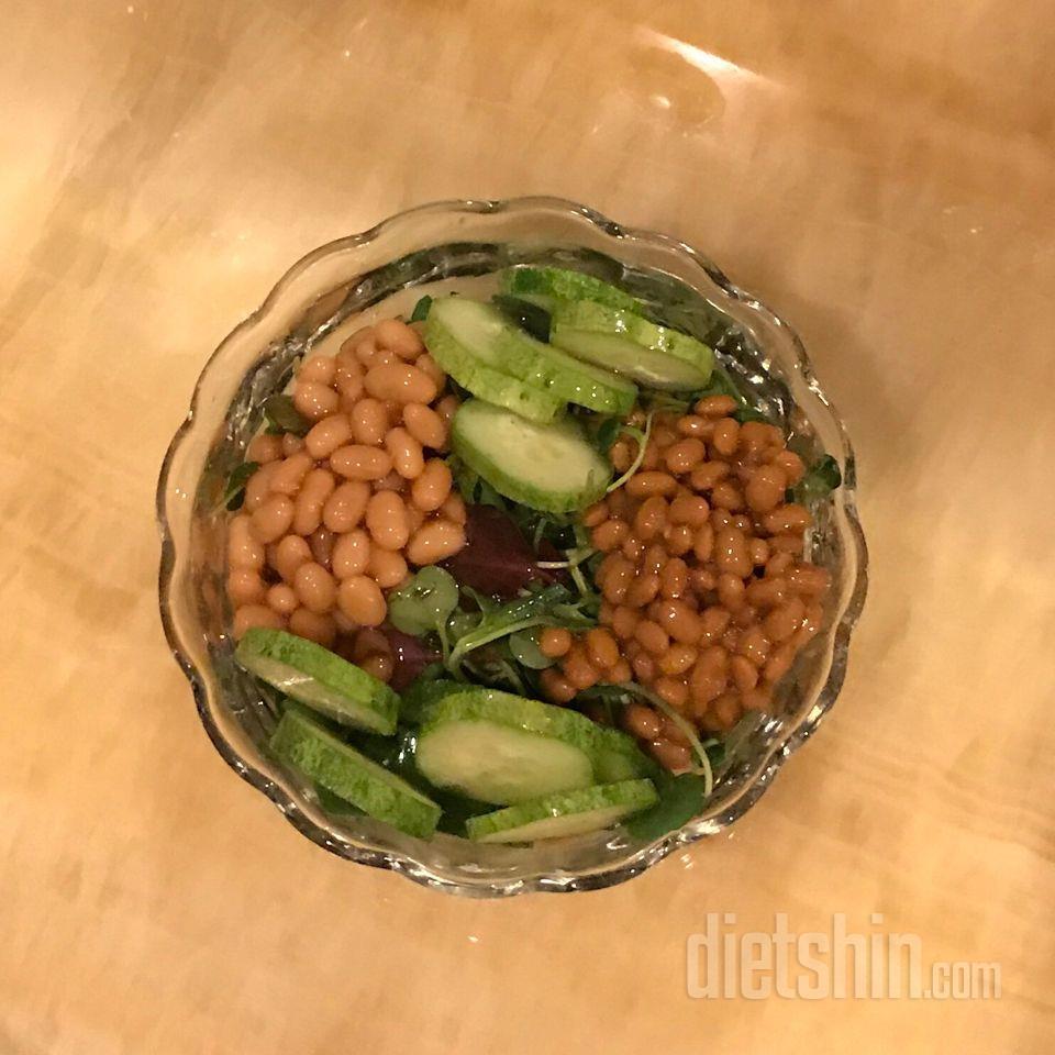 낫또 샐러드 with Baked Beans