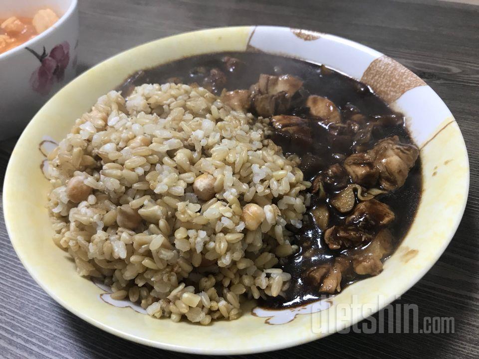 닭안심짜장밥+두부유부초밥