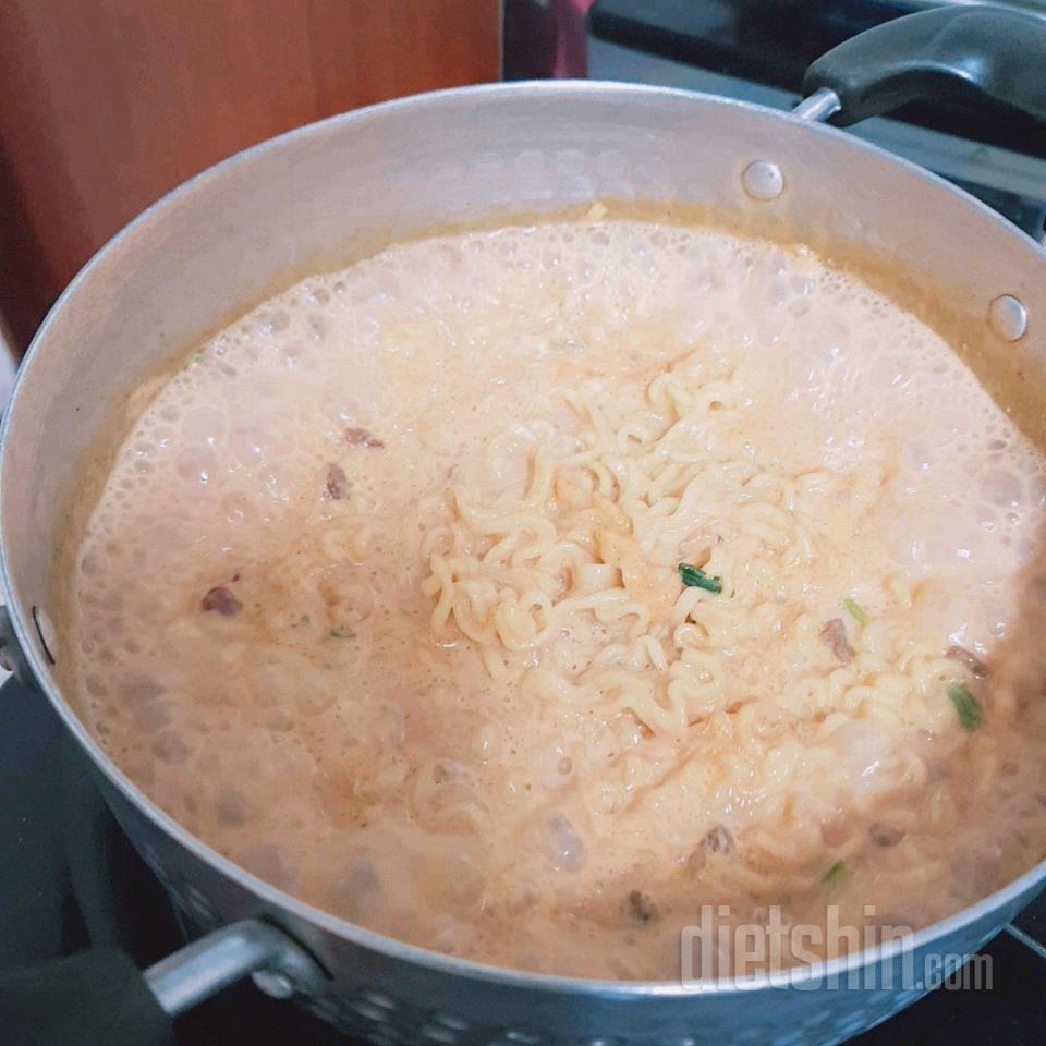 🍲 붓기 걱정 없는 매일두유 라면 🍴