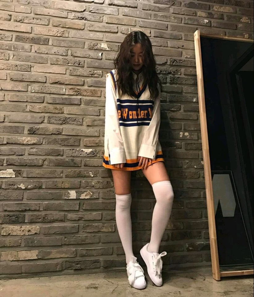 손나은