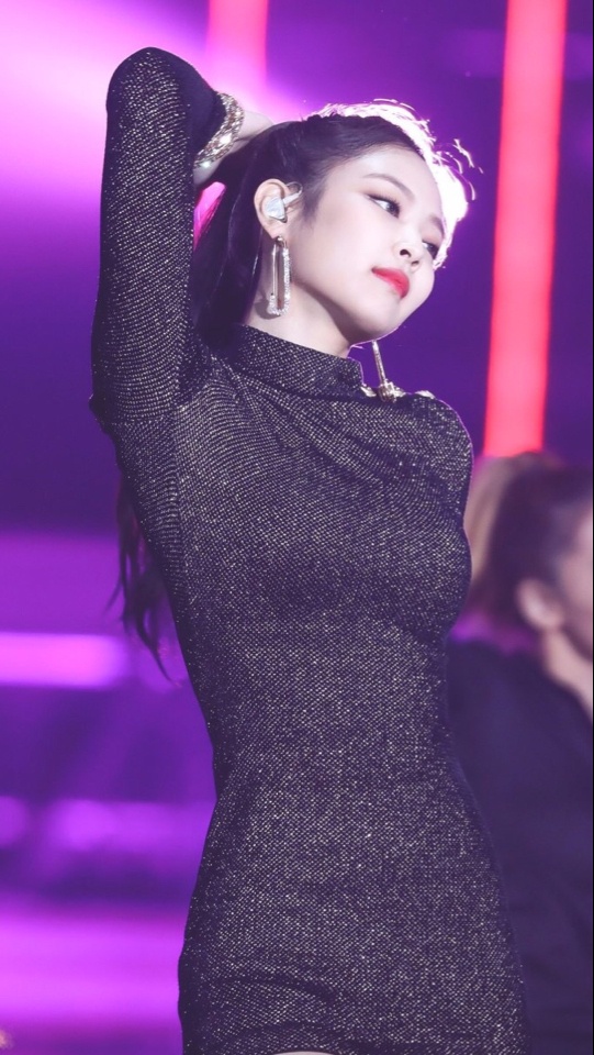 제니🤭❣️