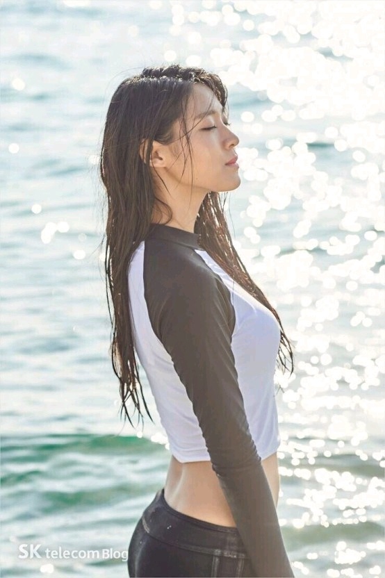 설현 자극사진