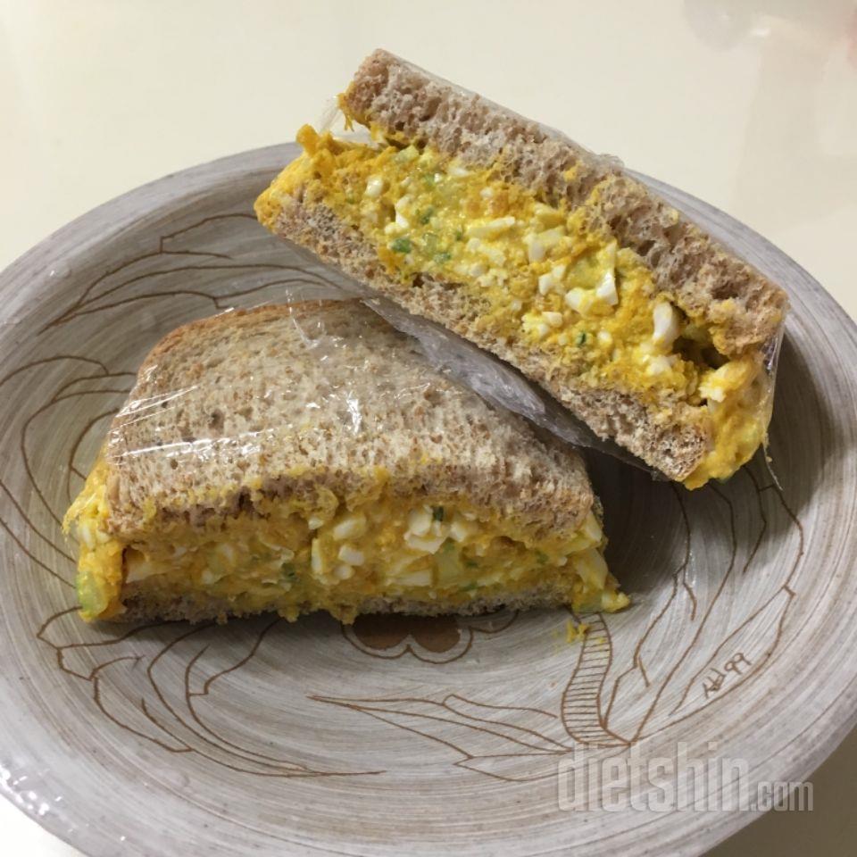통밀빵