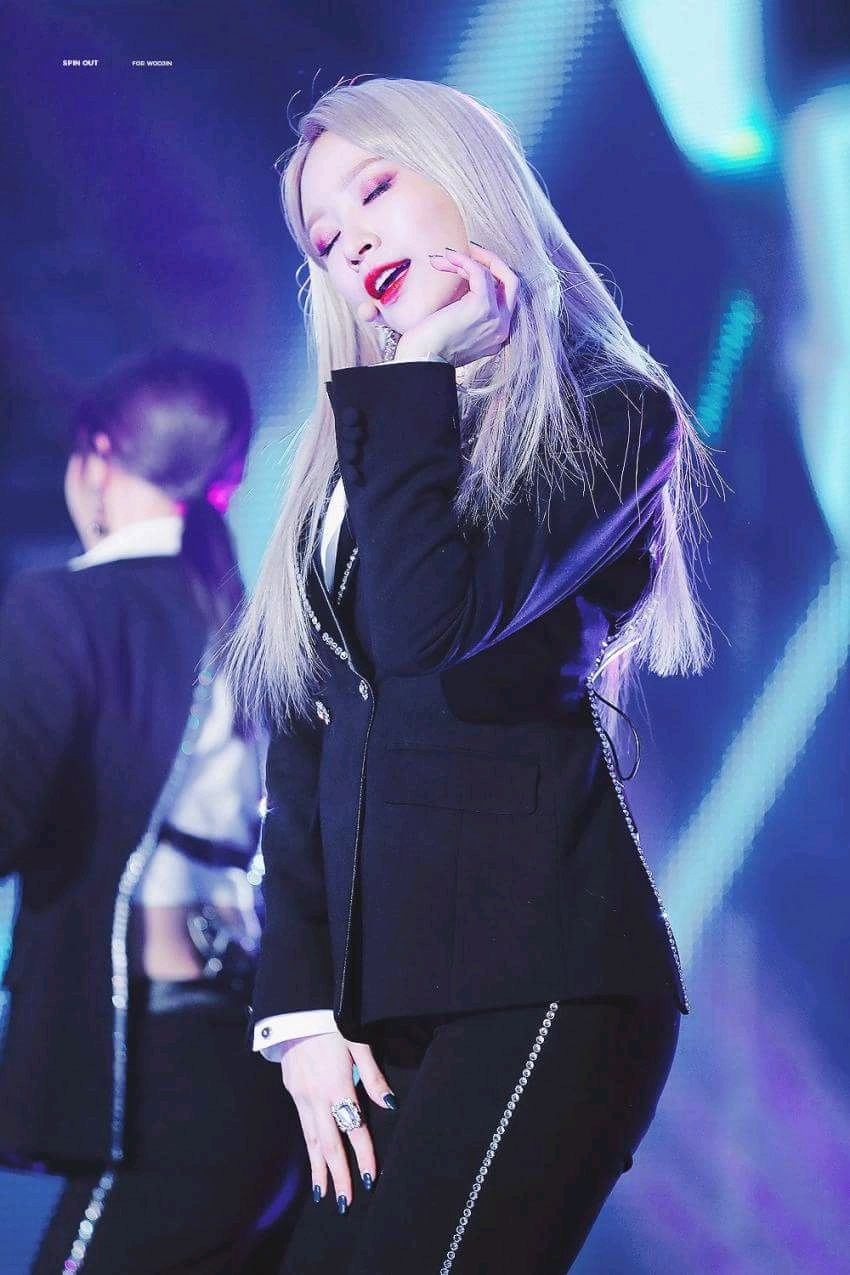 자극사진