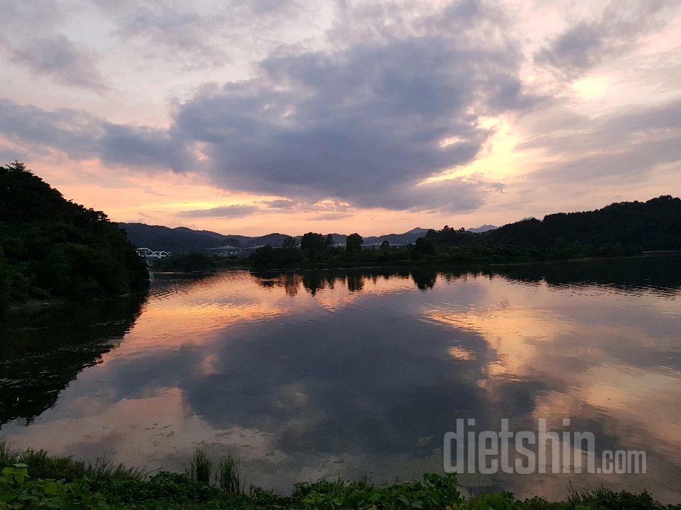 8.6 삼만보.