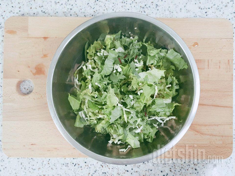 수제 랜치 드레싱🥗 곁들인 닭가슴살샐러드♡