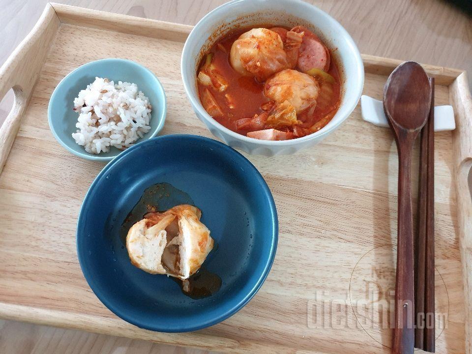 양쌈볼🥘부대찌개에 퐁당💦