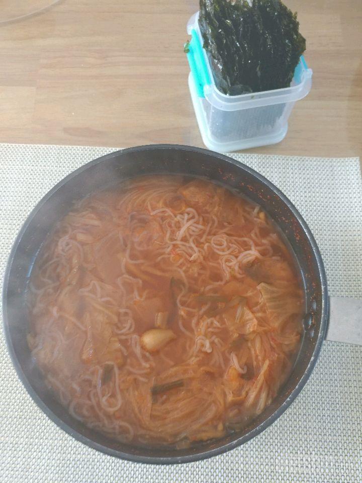 곤약 김치 국수