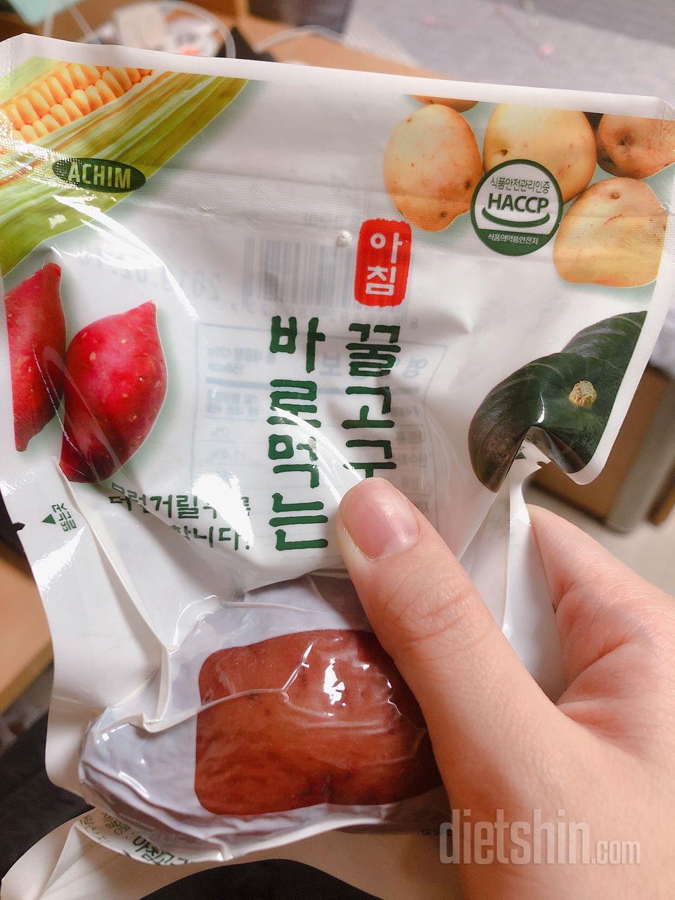크기가 너무 불쑥날쑥이에요,,, 어느