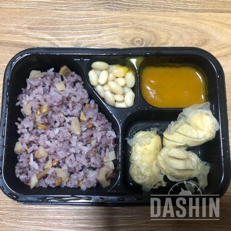 생각보다 맛있어용 밥 있는 도시락은
