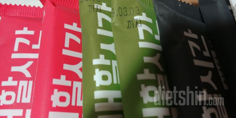 맛있겠쥬.. 
유통기한은 나쁘지 않은