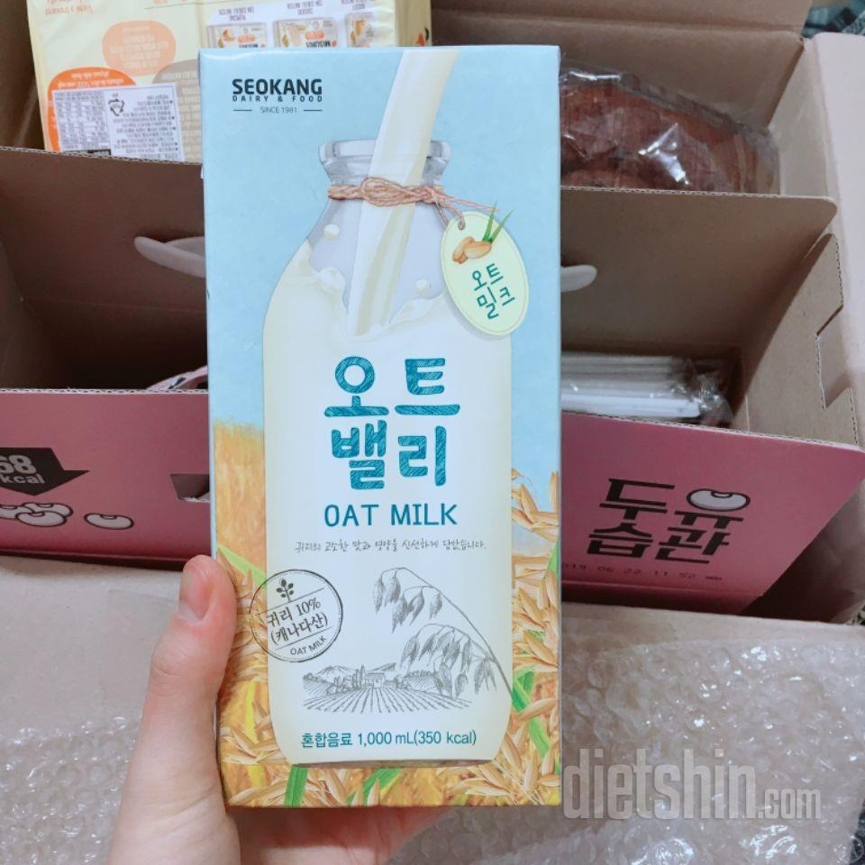 달지않은 딱 담백한 오트밀맛입니다
우