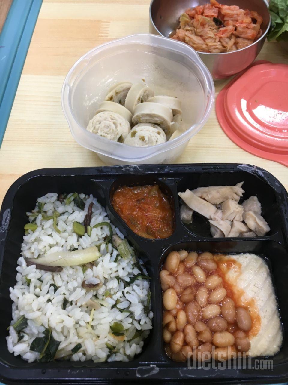 스무디가 생각보다 크고 양이 많아서