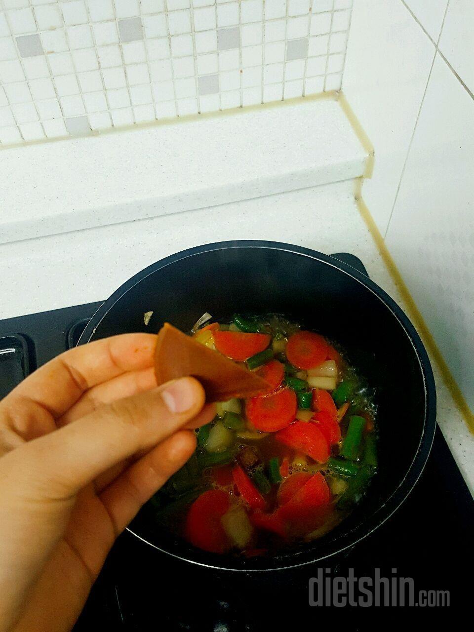 토마토야채스튜 + 닭가슴살