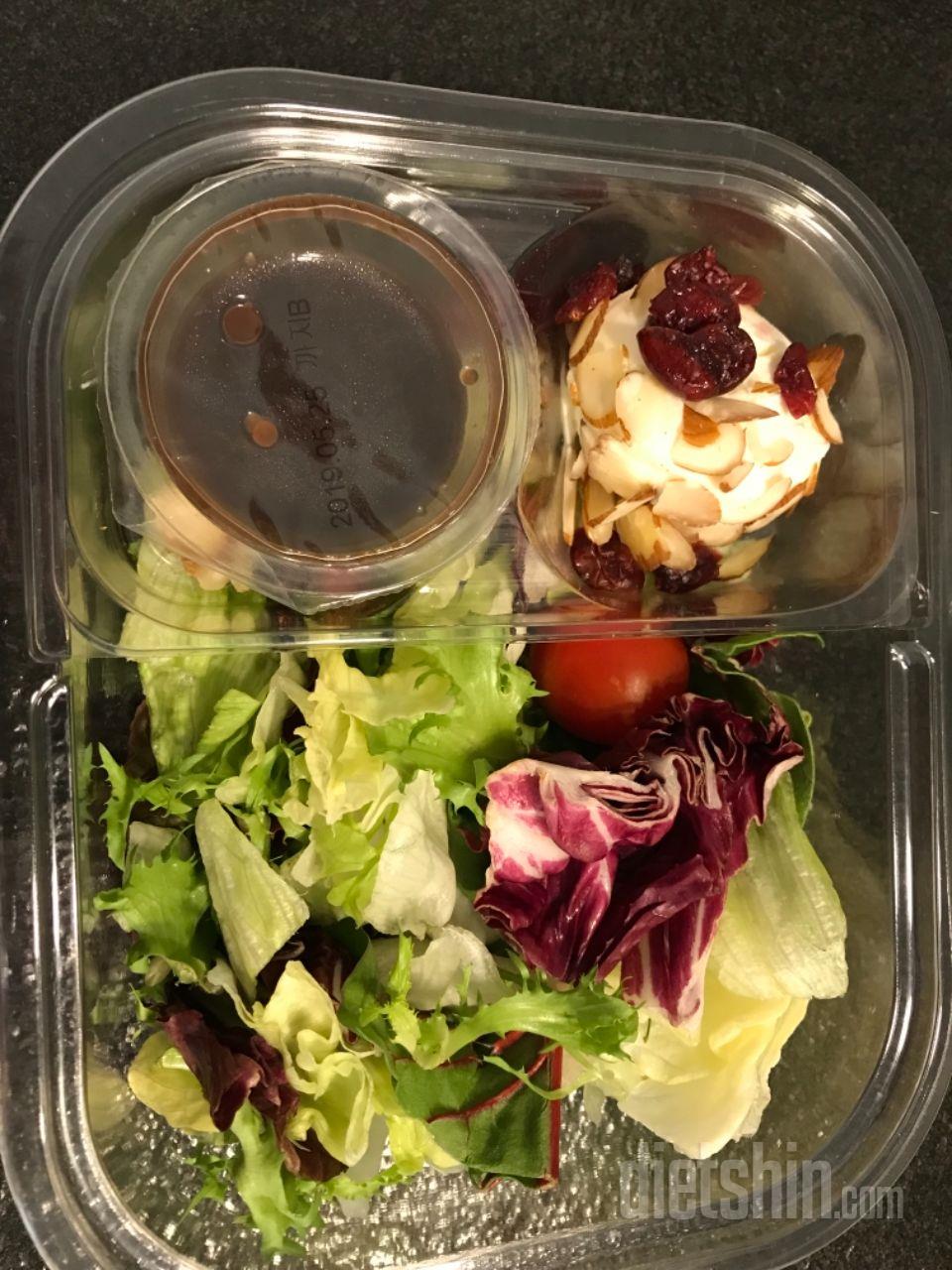 양도 적당하고 야채도 신선하고 좋아요