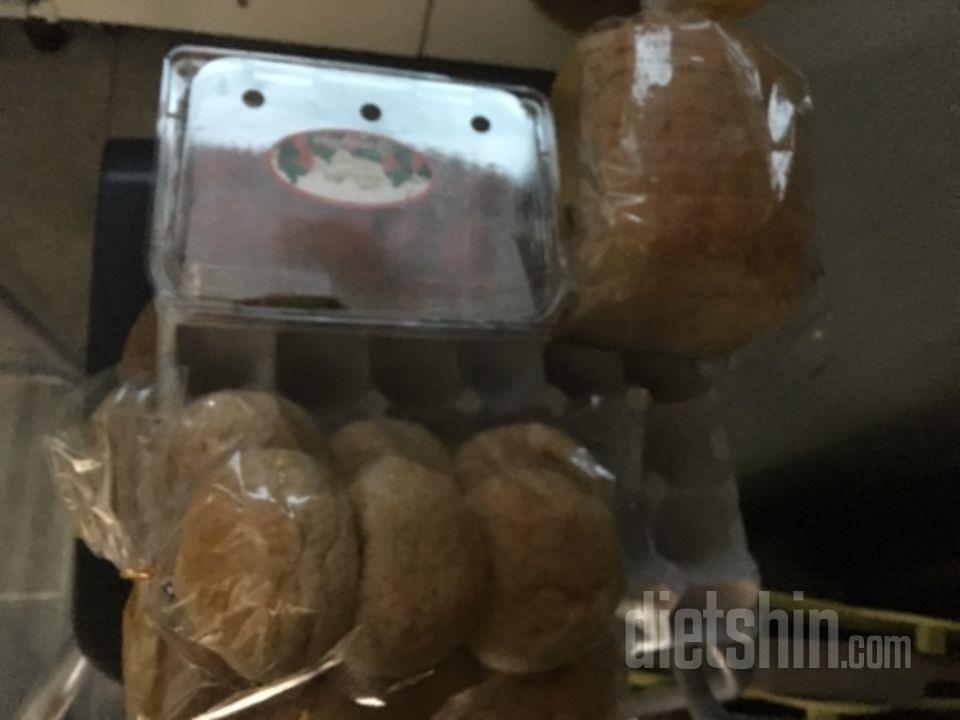 빵은 코스트코에서 호밀빵만 사먹었는데