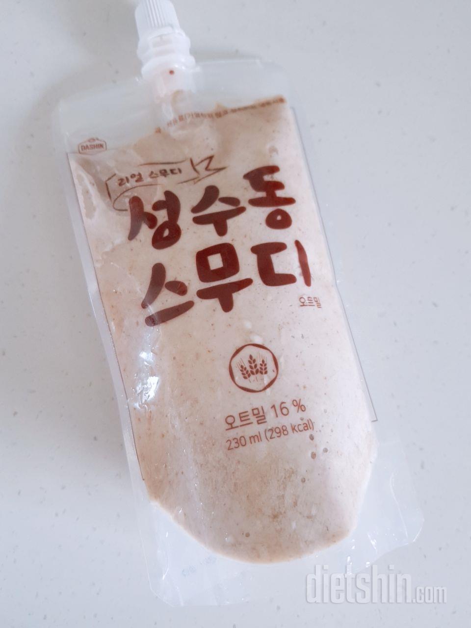 처음 접해보는 스무디라 맛이 어떨지