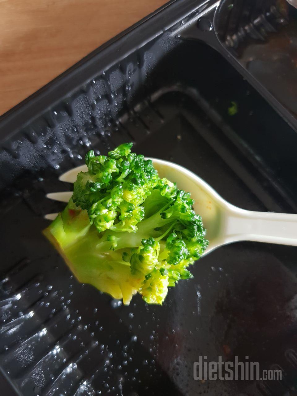 야채들.....
브로콜리 당근 ...