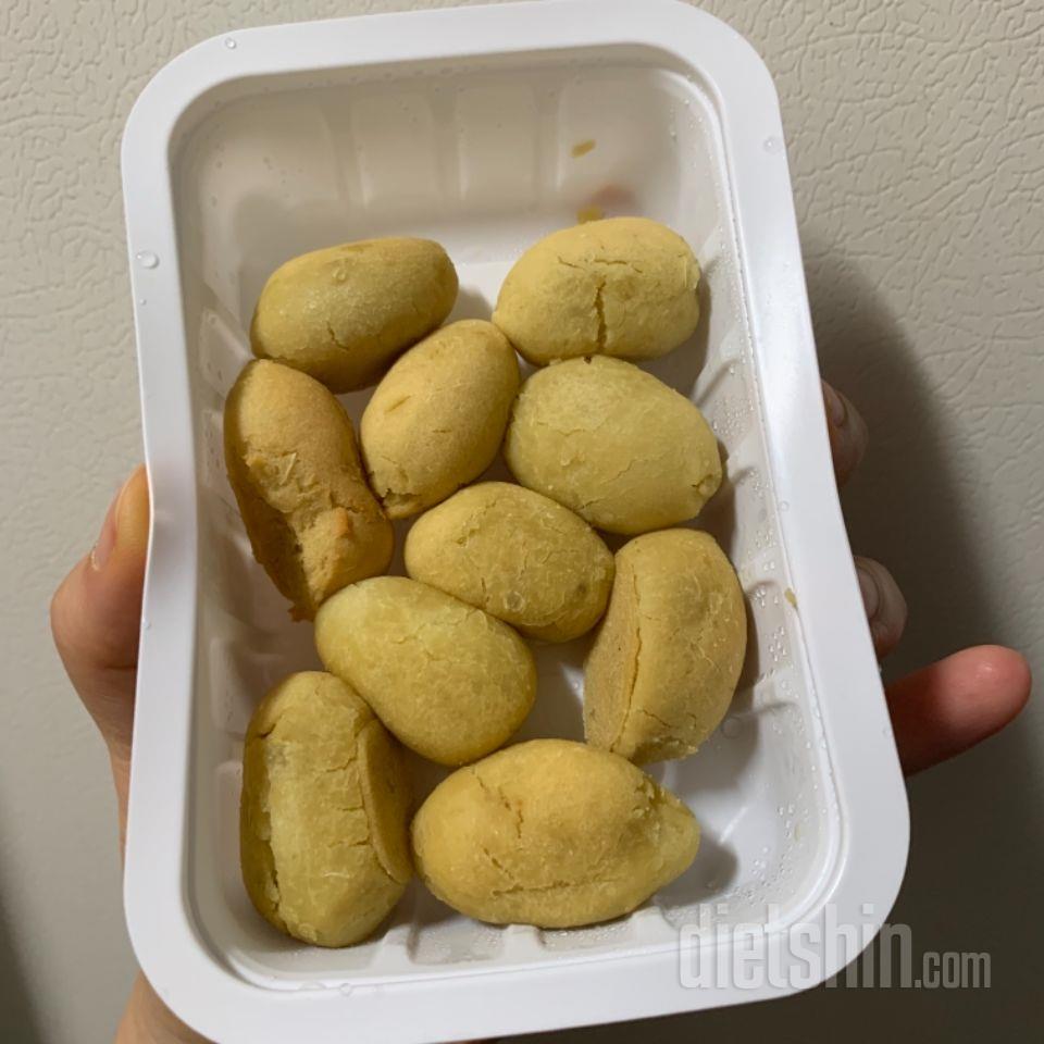 컵피자, 고구마 먹어봤는디 너무 마싯