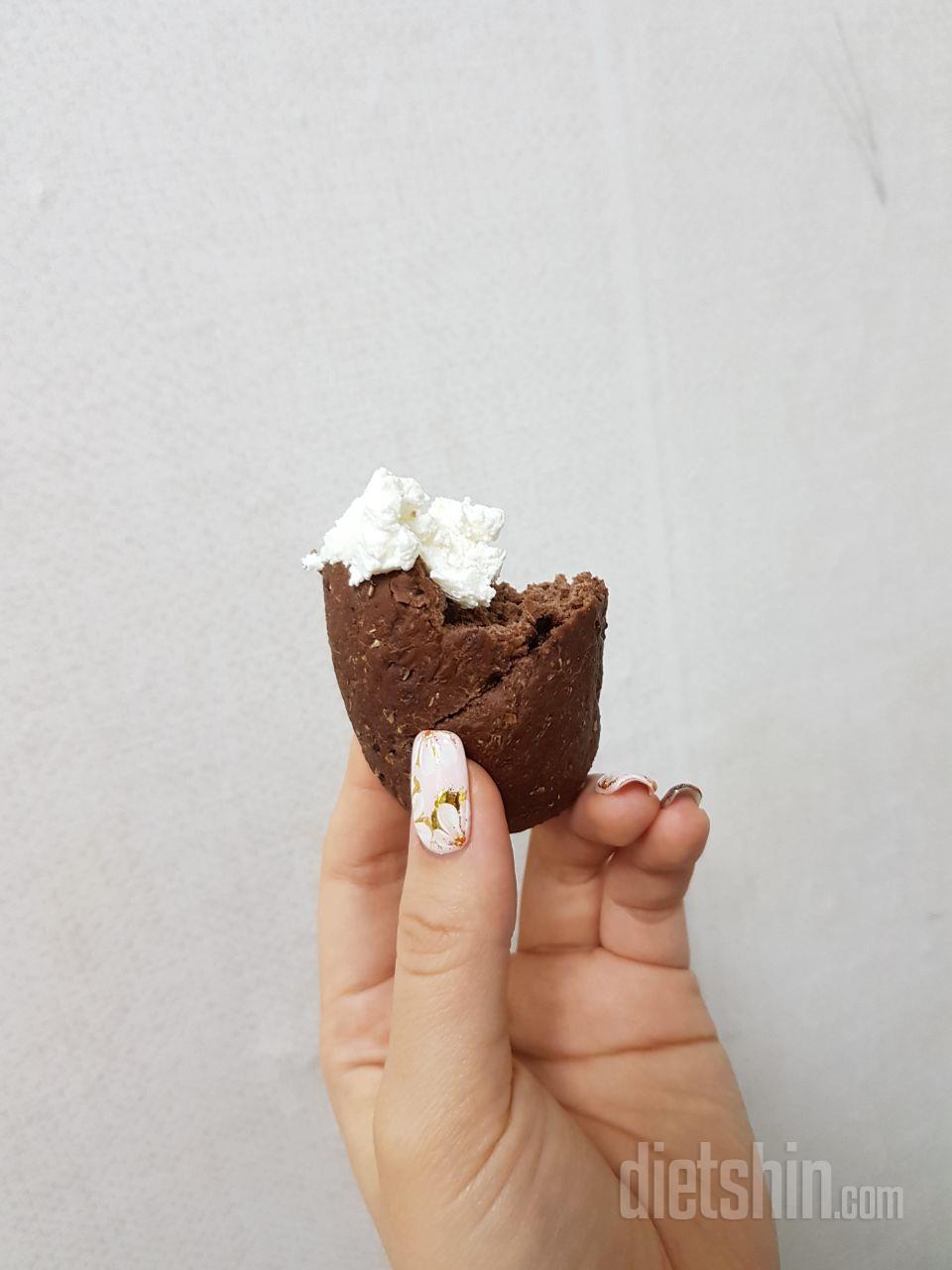 그냥 먹어도 괜찮긴한데
빵과 먹으니