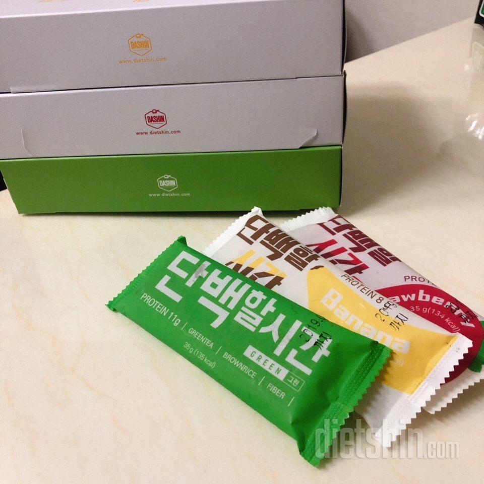 단백질이라  퍽퍽한 느낌은 있어요~
