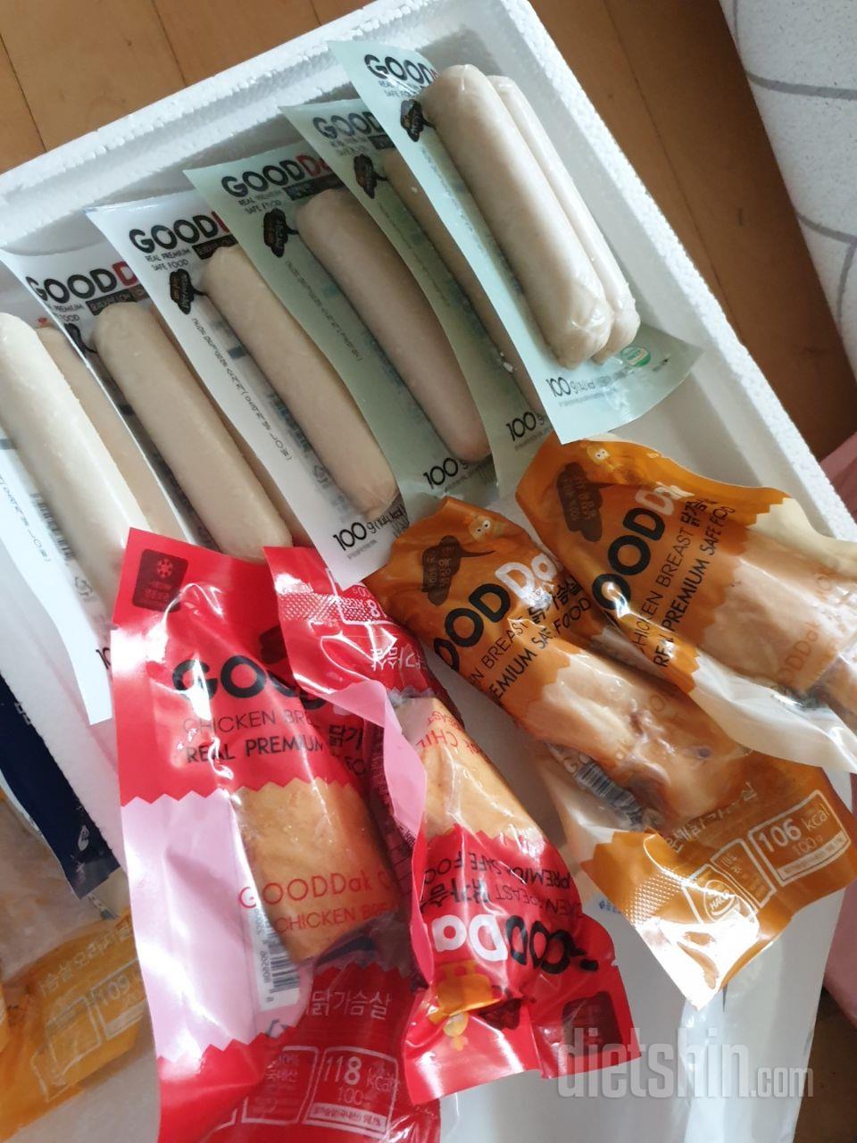 배송도 빠르고 제품 잘 받아서 먹고있