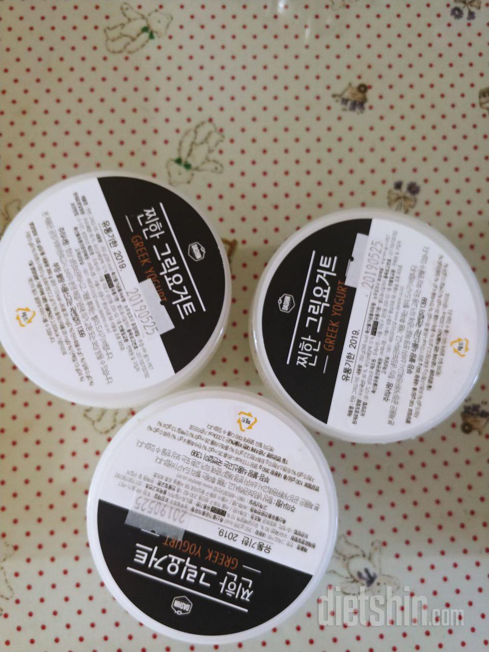 한 번 먹으면 계속 사먹게 됩니다.