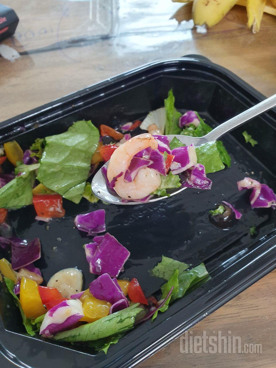 너무 싱싱하고 맛있게 잘 먹고 있어요