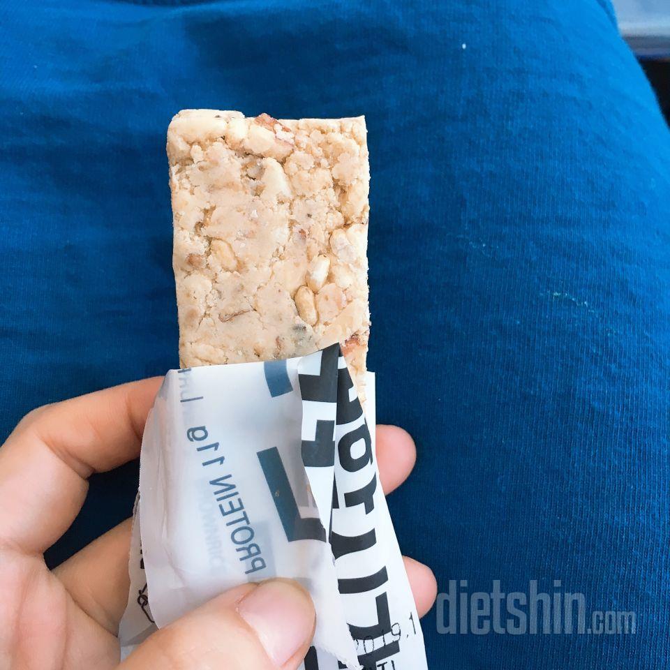 화이트를 먹어봤는데 너무 달지않아 좋