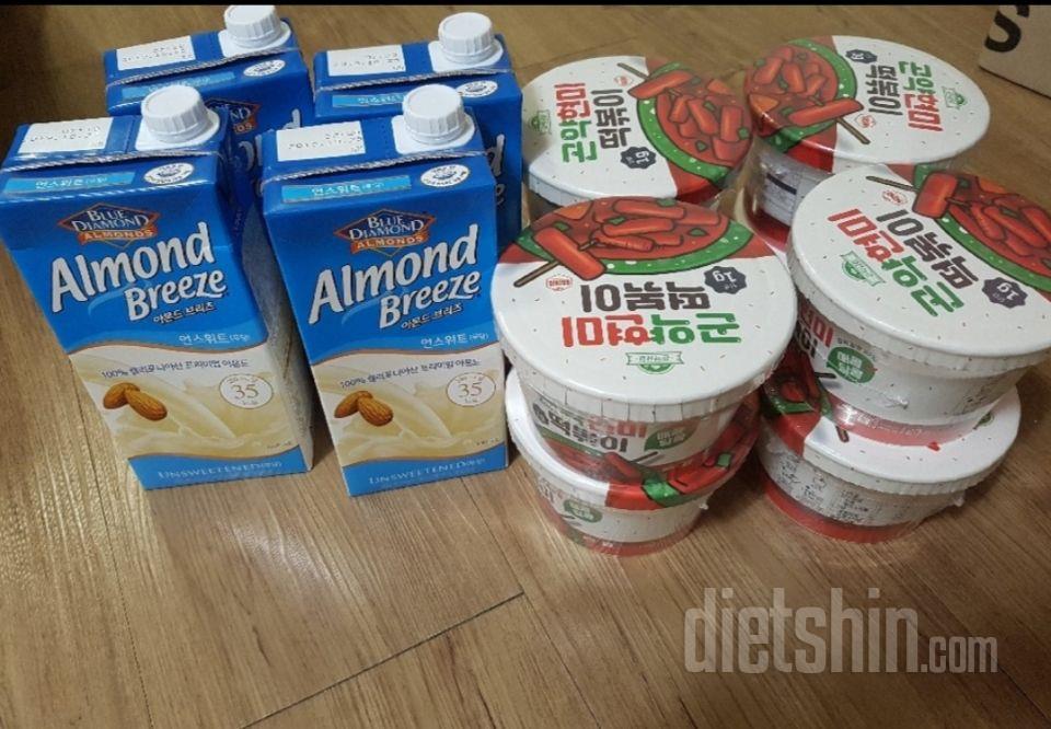 떡볶이킬러라서
다이어트 할때마다 늘