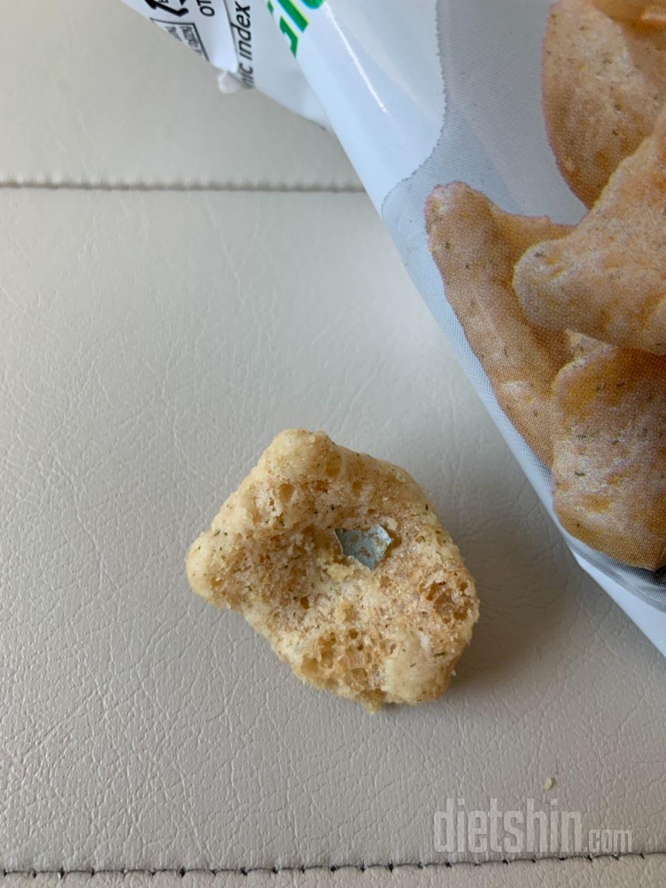 배송이랑 맛은 좋아요..
근데 이게