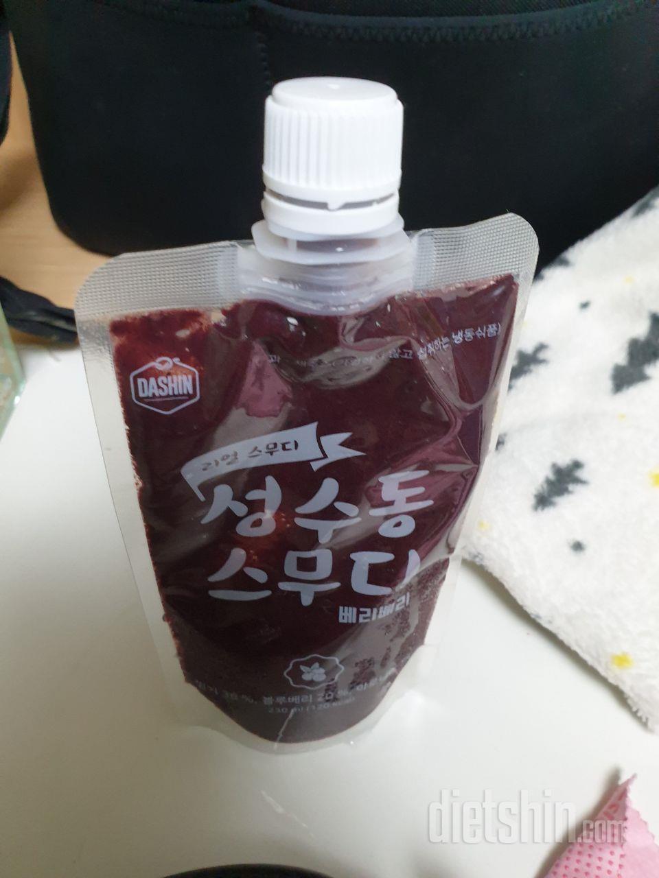 잘받아서 블루베리맛?먼저먹어봣는데 건