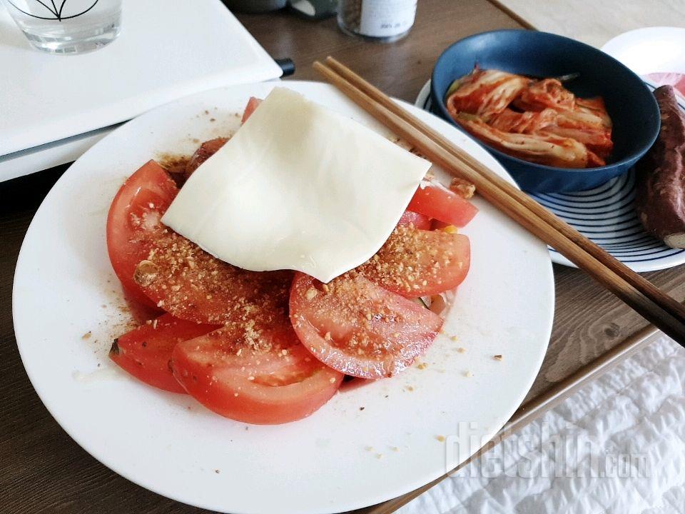 오늘점심 토마토야채샐러드