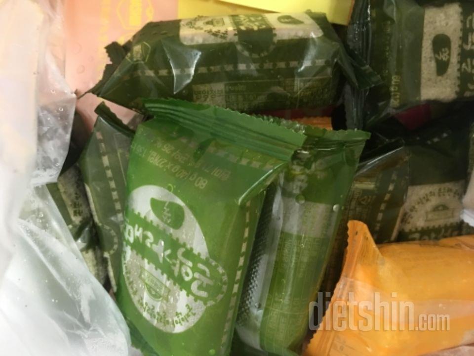 우와 아직 현미가래떡밖에 먹지 않았지