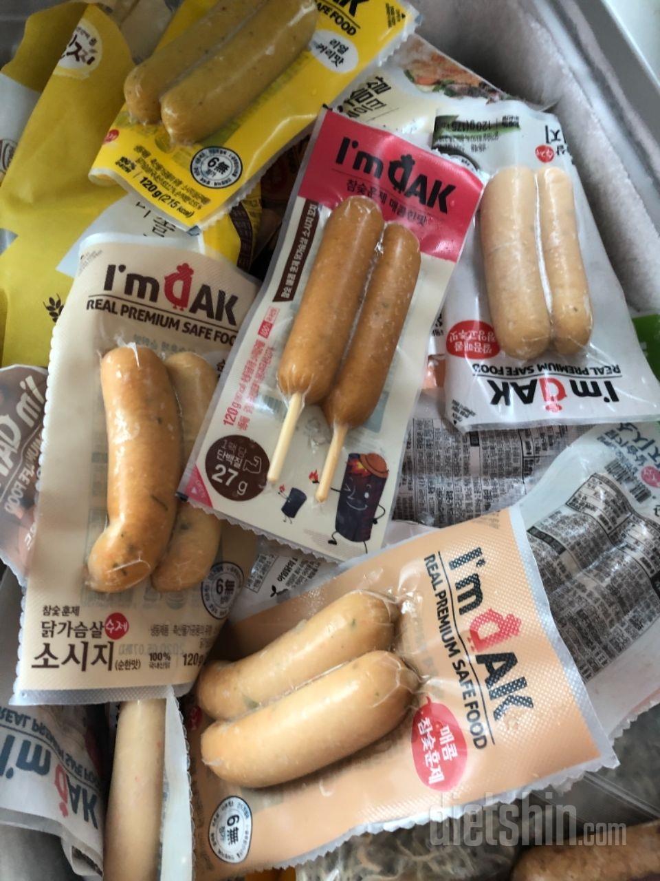 맛있어서 재주문이에요 배송도 빨랐구용