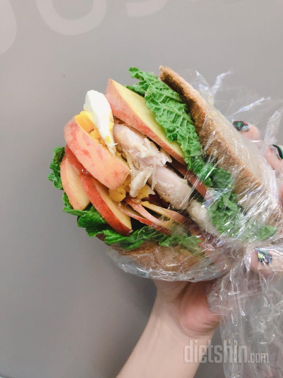 오리지날 맛있어요
샌드위치랑 양배추롤